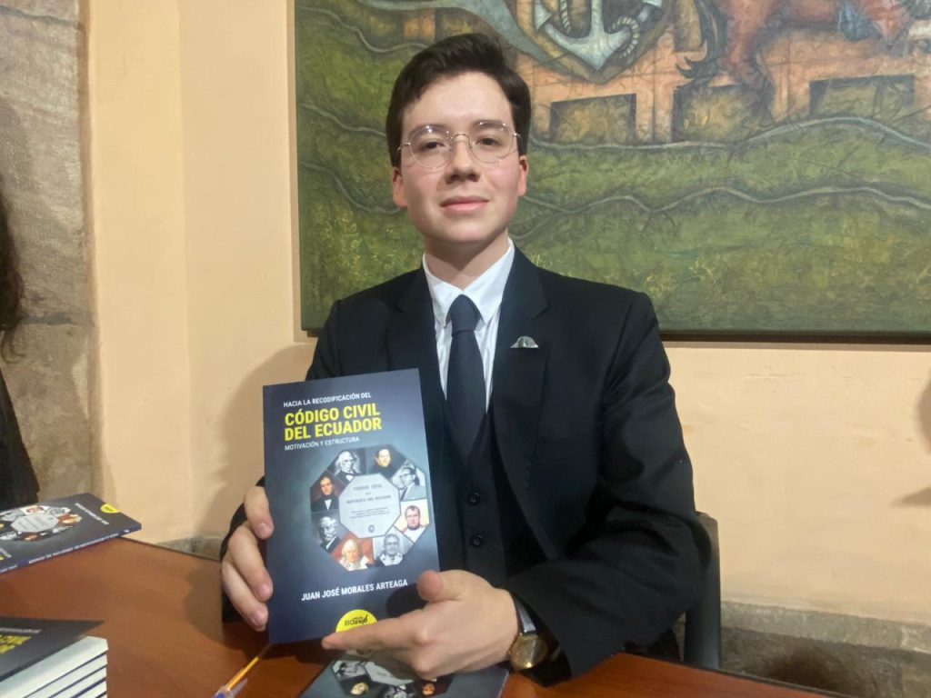 abogado-Juan-Jose-Morales-libro-1024x768